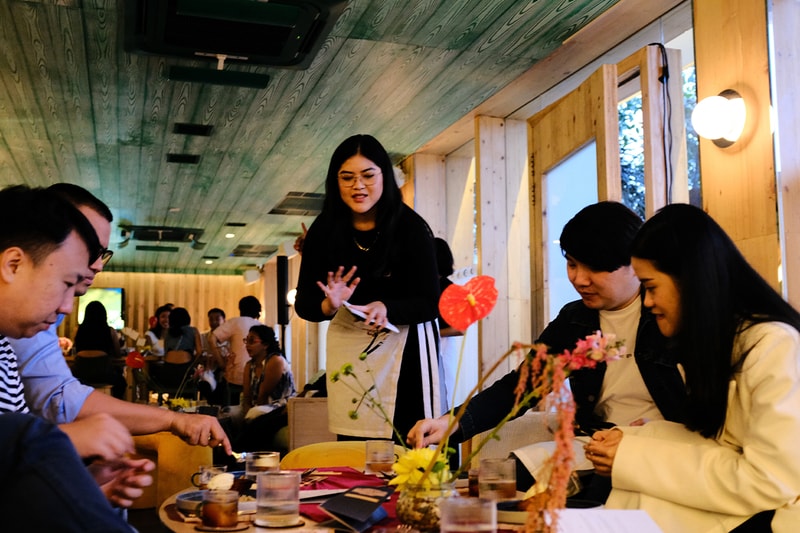 Lazy Susan Experience: Sweet Bond Bareng Nothing Personal dan Oliv