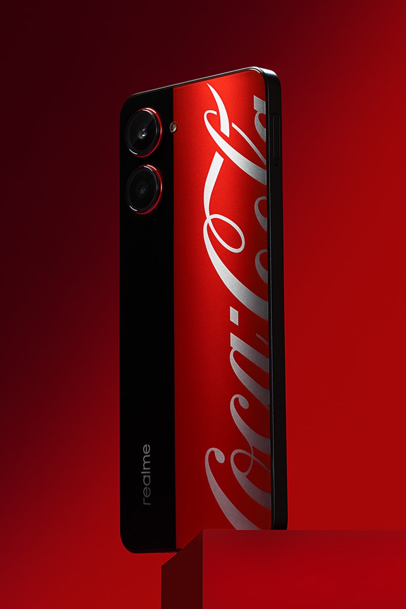 Hypebeast Exclusive: realme 10 Pro 5G x Coca-Cola® Edition Smartphone