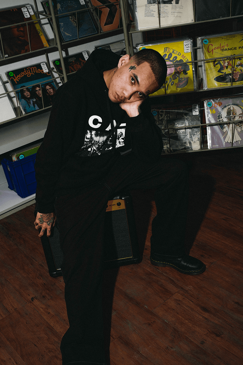 EVIL Gandeng CAL Buat Rilis Merchandise Tour 'NOTION'