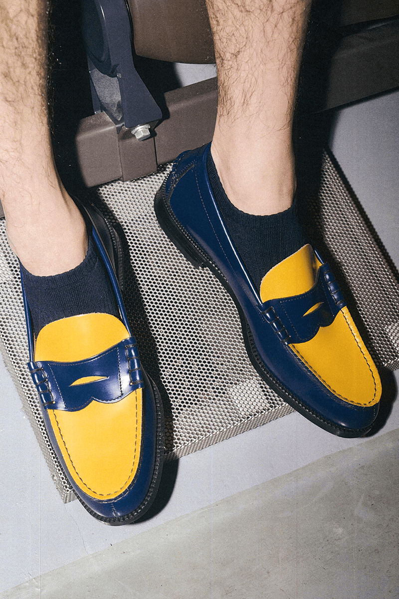 The Kenford Fineshoes Luncurkan Loafer Two-Tone “Navy x Yellow”
