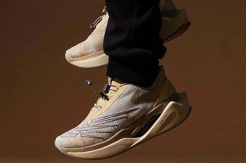 First Look Stone Island x New Balance FuelCell C_1