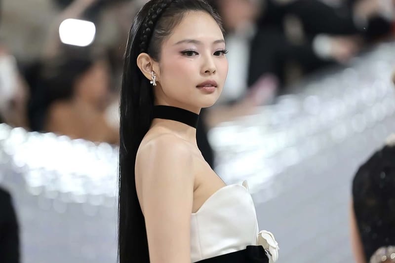 Jennie Cabut dari BLACKPINK?