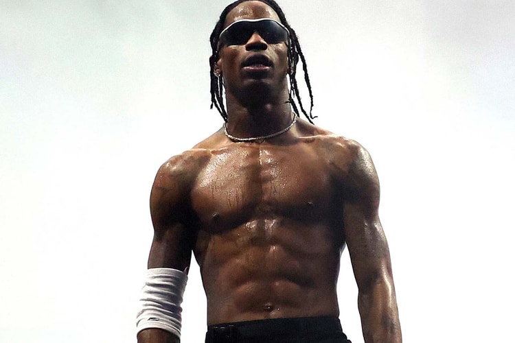 Travis Scott Siapin Performance Album ‘Utopia’ di Piramida Giza