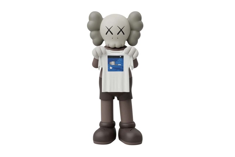 Full Capsule Collection Terbaru KAWS dan UNIQLO