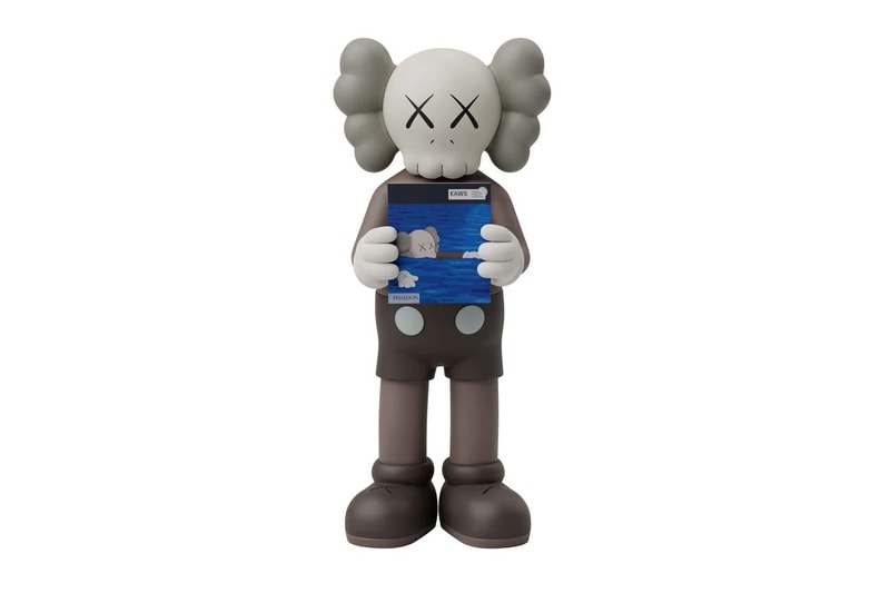 Full Capsule Collection Terbaru KAWS dan UNIQLO