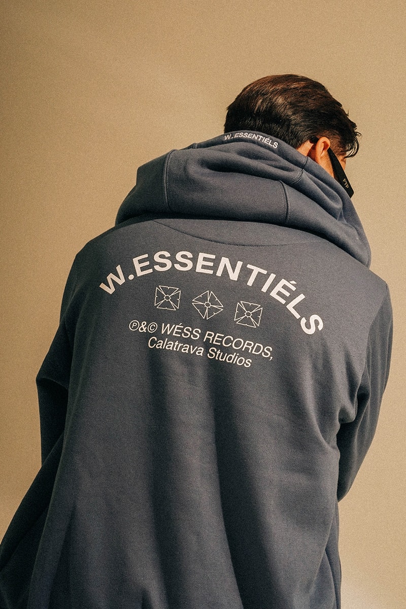 W.ESSENTIÉLS Rilis Outer-heavy Collection Bernama "CLOCKWORK PLATEAU"