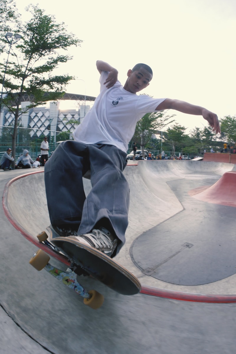 Etaks Skate Ngerilis Skateboards Trucks Bertema Psychedelic