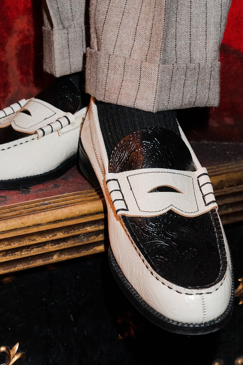 Kenford Fineshoes Collab Bareng ZODIAC Buat Rilis "White Black Paisley" Loafers