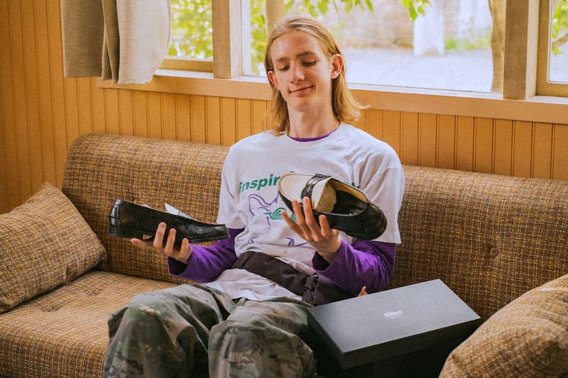 Kenford Fineshoes Collab Bareng PORTRATION buat ngerilis “White Black Paisley” loafers