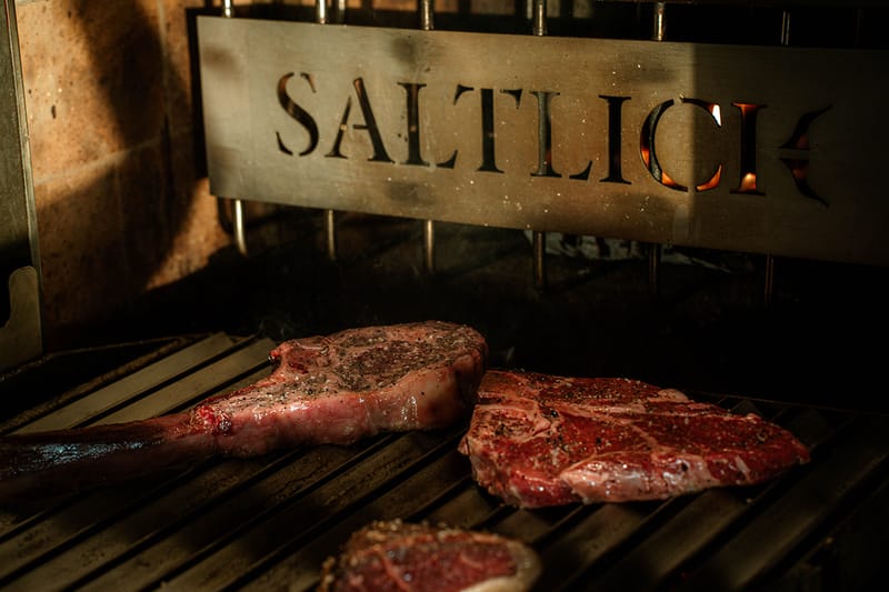 SALTLICK: Raw to Refined Dining Experience dari KU DE TA