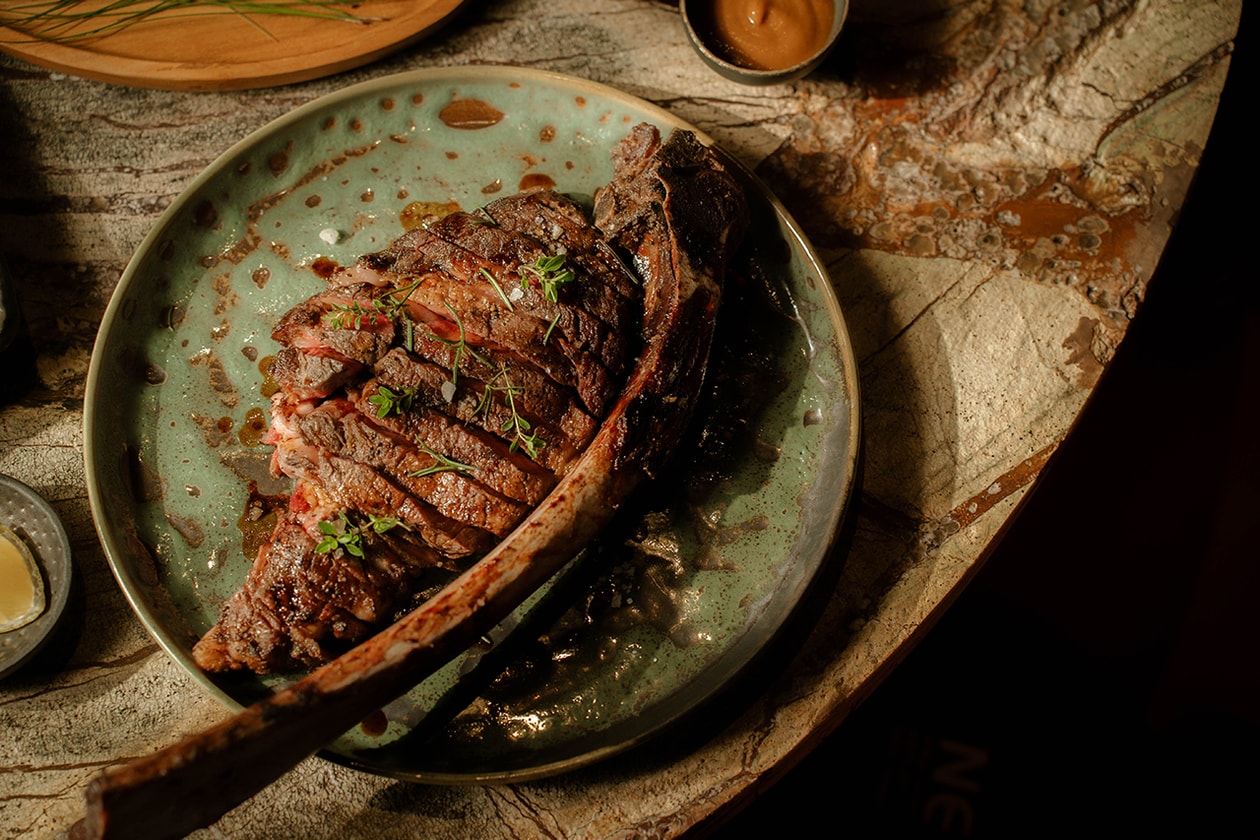 SALTLICK: Raw to Refined Dining Experience dari KU DE TA