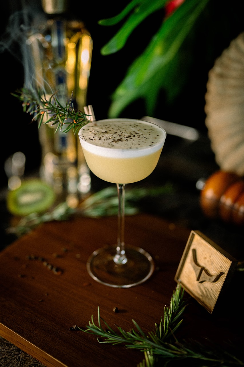 SALTLICK: Raw to Refined Dining Experience dari KU DE TA