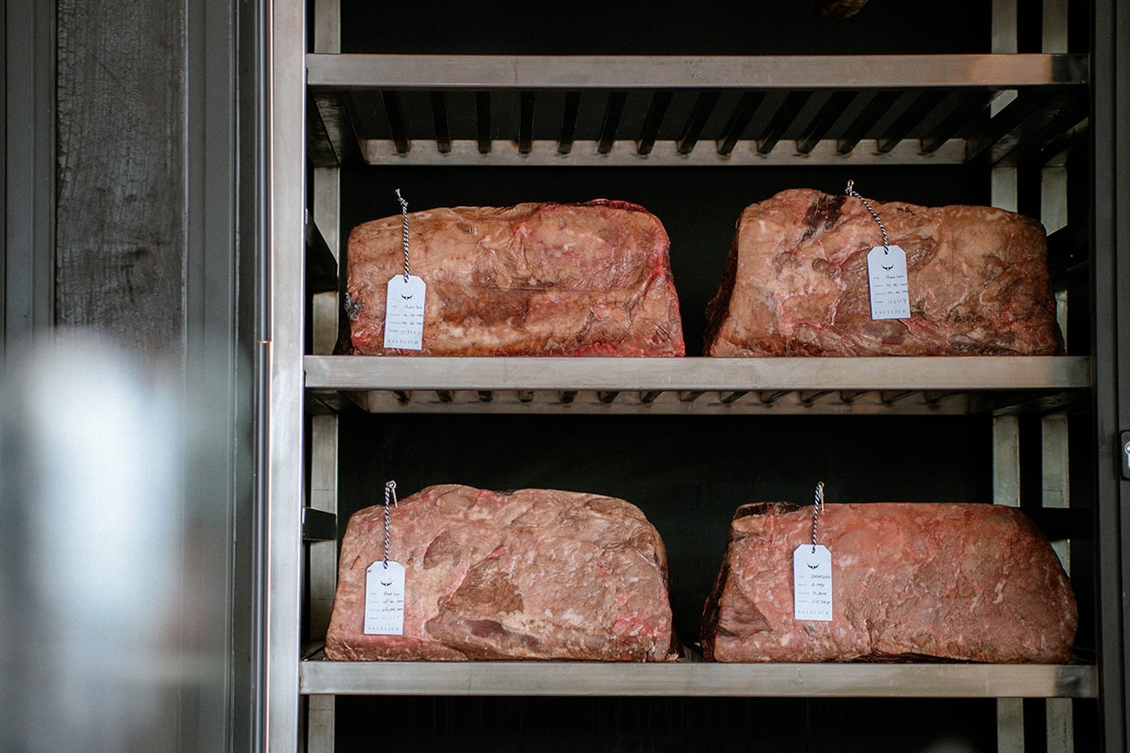 SALTLICK: Raw to Refined Dining Experience dari KU DE TA
