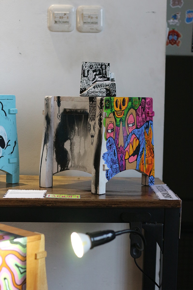 Tivitiviantv dan Holiday A.T.A.U Ceramic "Room" Exhibition