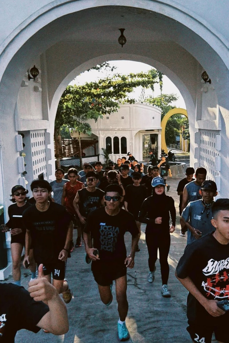 Run in Cotton: Movement Baru yang Gabungin Lari dan Streetwear