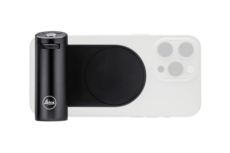 Leica LUX Grip: Camera Feel, iPhone Experience