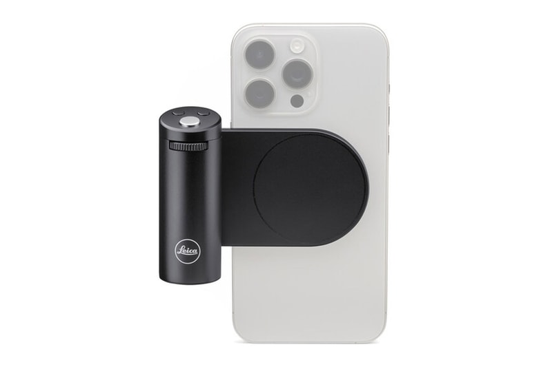 Leica LUX Grip: Camera Feel, iPhone Experience