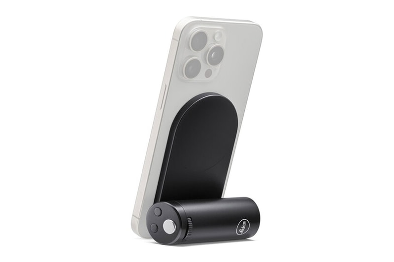 Leica LUX Grip: Camera Feel, iPhone Experience