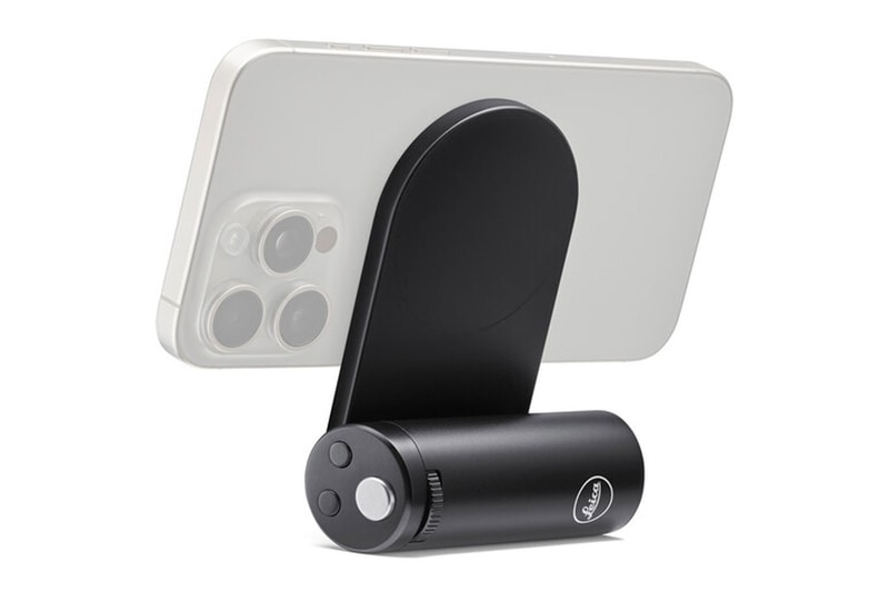 Leica LUX Grip: Camera Feel, iPhone Experience
