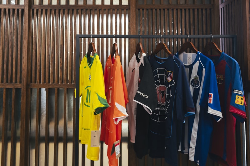 atmos Rayakan Kembalinya Nike T90 Lewat OTAKU Room Experience