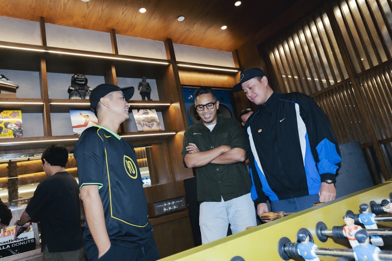 atmos Rayakan Kembalinya Nike T90 Lewat OTAKU Room Experience