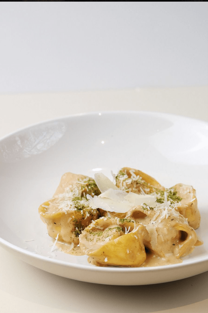 Bon! Pasta Bar Takeover Bartisserie dengan Menu Kolaborasi Spesial