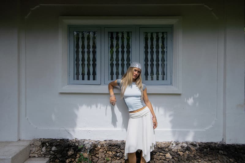 Kolaborasi Arus x OMO Hadirkan Koleksi yang Versatile Namun Tetep Simpel