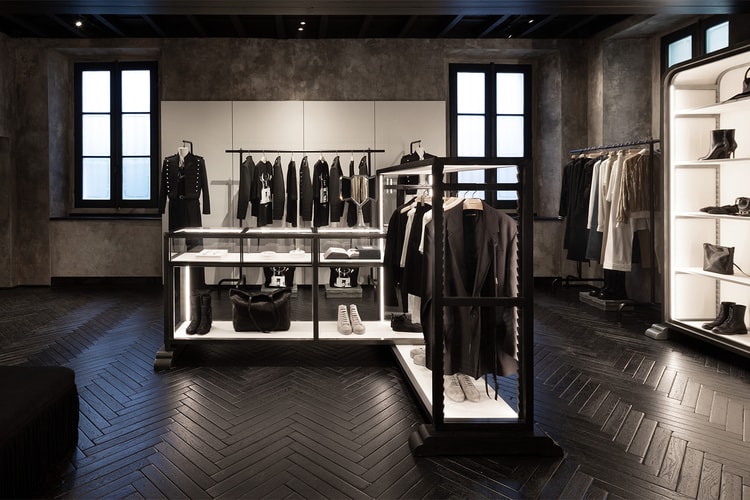 Ann Demeulemeester Resmikan Butik Flagship Baru di Milan