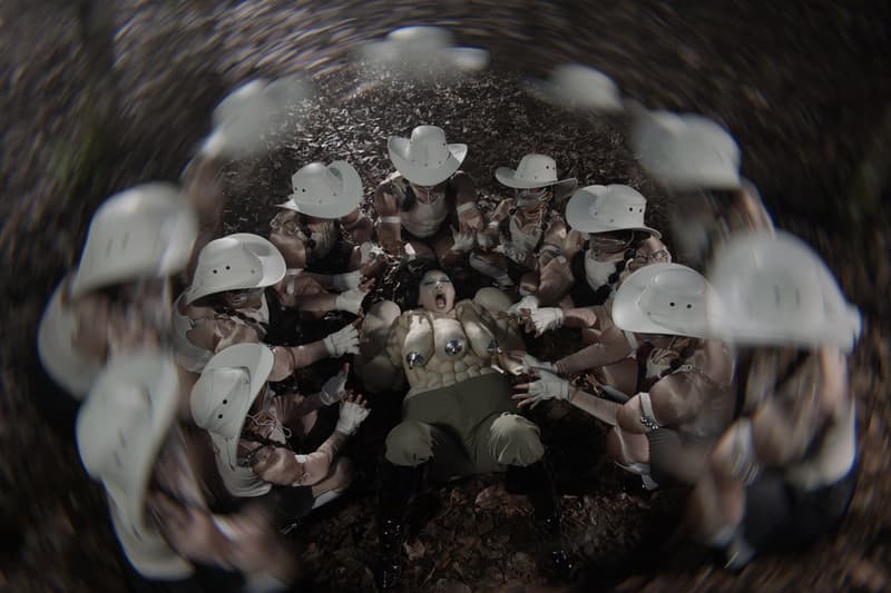 Natasha Tontey Angkat Sosok Pejuang Perempuan Sulawesi Utara di Venice Biennale