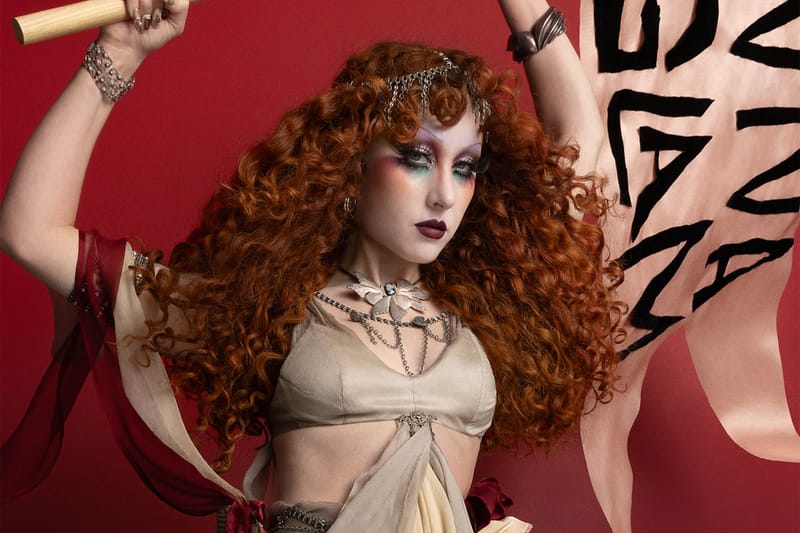 Chappell Roan, Wajah Terbaru MAC VIVA GLAM dengan Koleksi Lipstik Edisi Terbatas