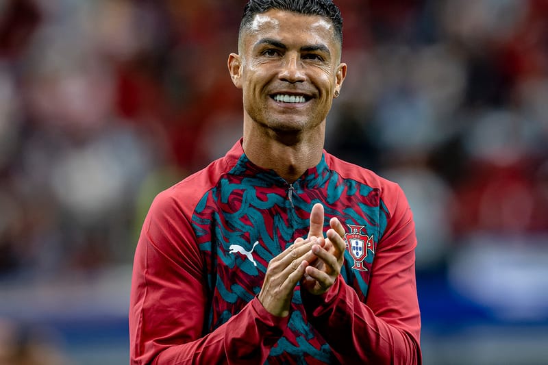 Cristiano Ronaldo Dikabarkan Akan Bintangi Serial TV Naskah Pertamanya, ‘Day 1s’