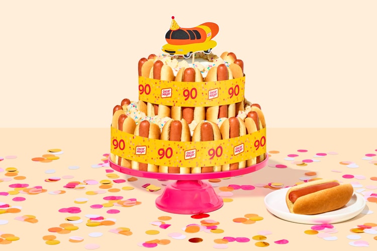 Oscar Mayer dan Milk Bar Tumpuk Hot Dog Asli dalam “Wiener Cake” Dua Tingkat untuk Ulang Tahun ke-90 Wienermobile