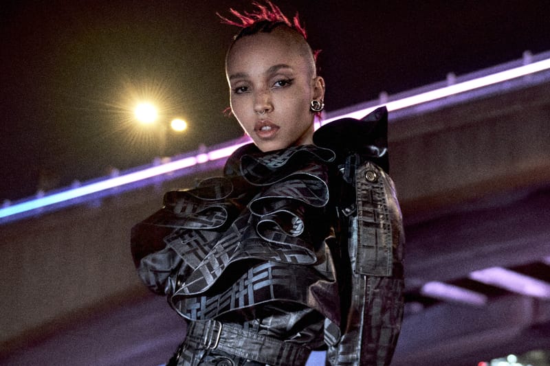 FKA twigs Mengisi Musik dan Membintangi Kampanye Musim Dingin 2026 Burberry