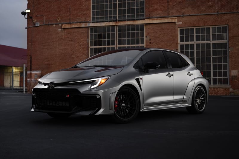Toyota GR Corolla 2026: l’evoluzione totale della hot-hatch