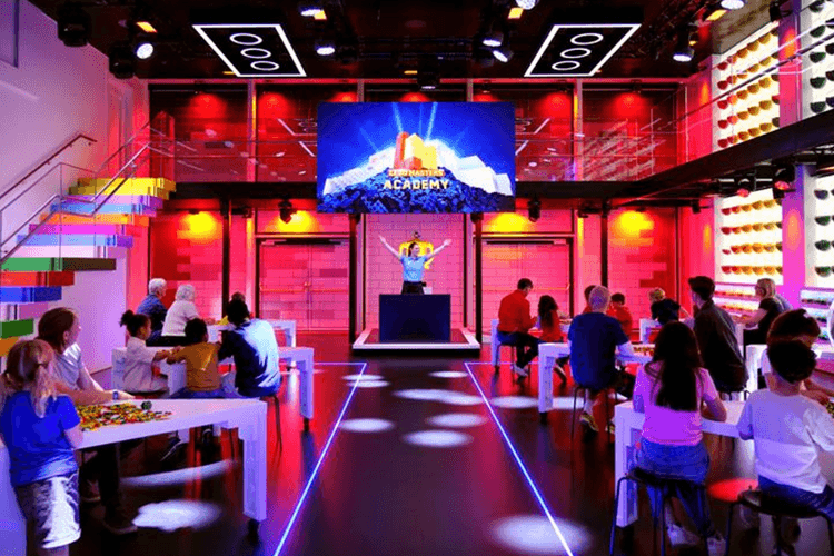 Apre la LEGO Masters Academy alla LEGO House in Danimarca