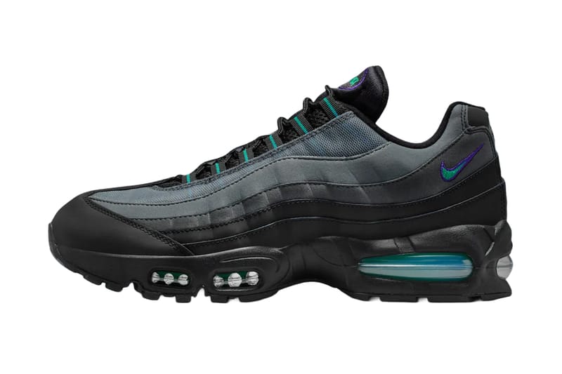 Nike rilancia la Big Bubble con le nuove Air Max 95 OG “Black Grape”