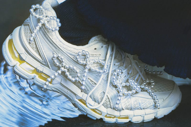 ASICS e Completedworks trasformano le GEL-KAYANO 20 in opere d’arte da indossare