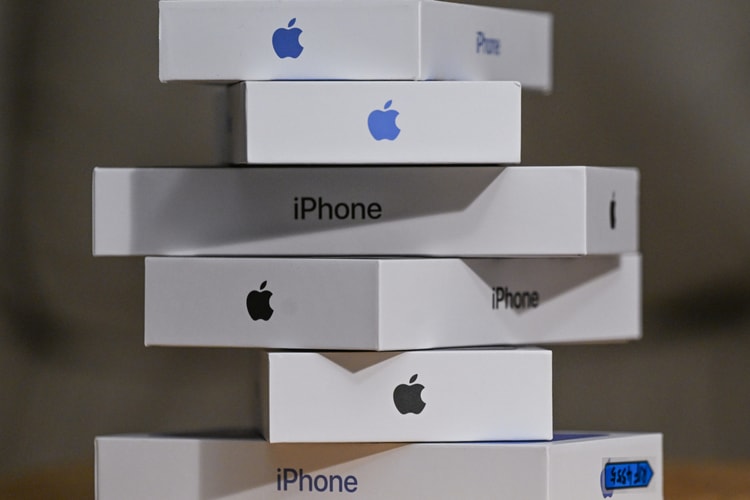 Il primo iPhone pieghevole di Apple potrebbe arrivare già alla fine del 2026