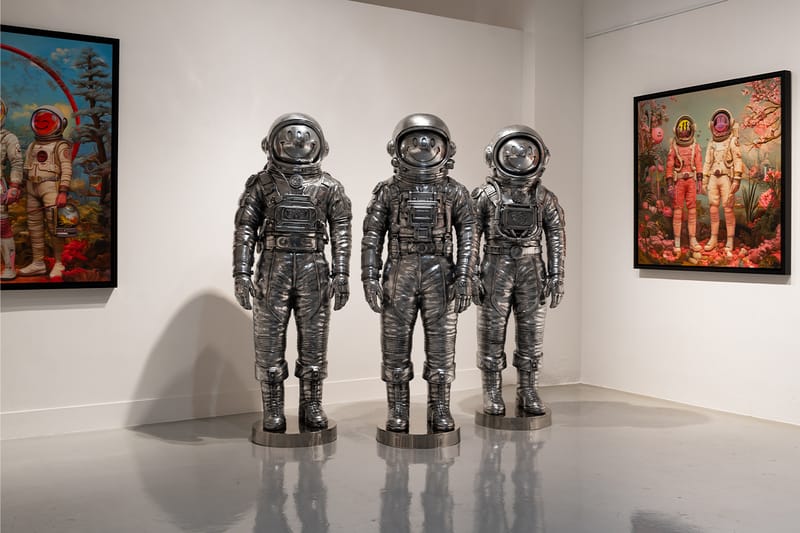Jahan Loh reinterpreta le divinità cinesi come viaggiatori interstellari nella mostra "The Fortune Trilogy"