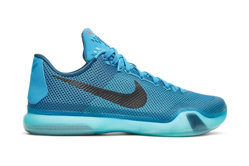 Nike rilancia una leggenda con le Kobe 10 Protro "5 AM Flight"
