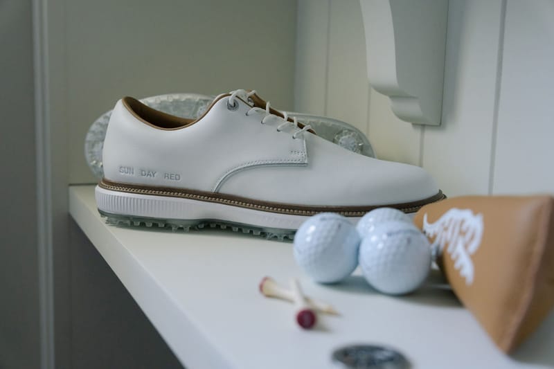 Perché oggi Tiger Woods sceglie solo le classiche scarpe da golf