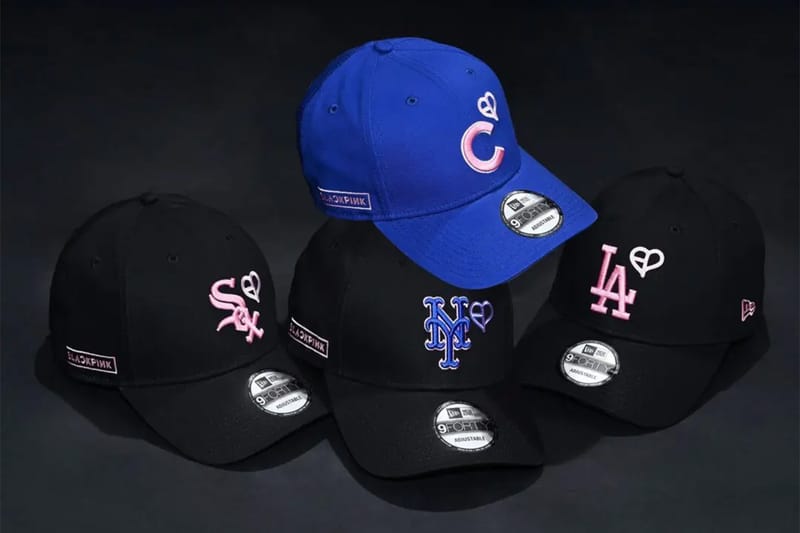 BLACKPINK, MLB e New Era lanciano una tripla collab di cappellini imperdibile