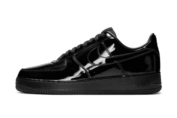 Nike rinnova le Air Force 1 Low nere con una finitura lucida da urlo
