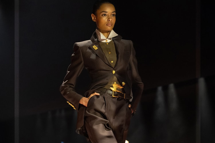 Daniel Roseberry svela l’enigma di “The Sphynx” per la collezione Fall/Winter 2026 di Schiaparelli