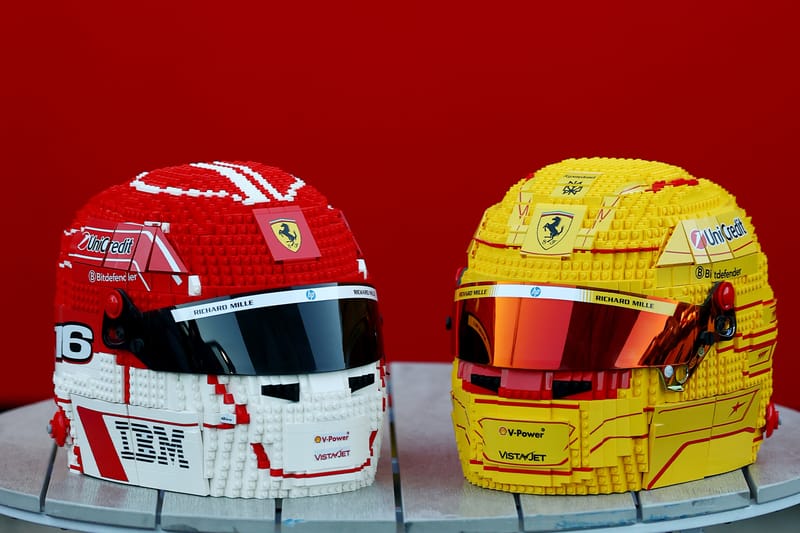 LEGO svela i nuovi caschi Scuderia Ferrari HP dei piloti al Grand Prix d’Australia