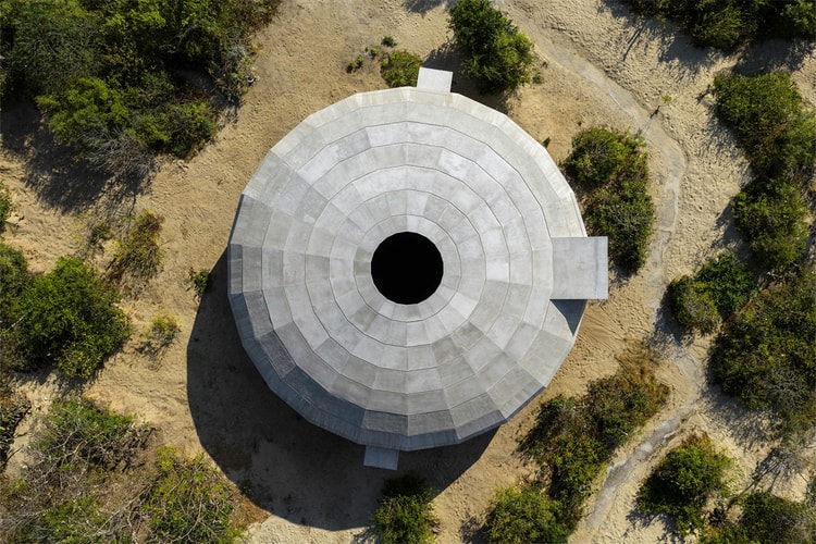 Il Mushroom Pavilion di OMA unisce architettura e coltivazione di funghi