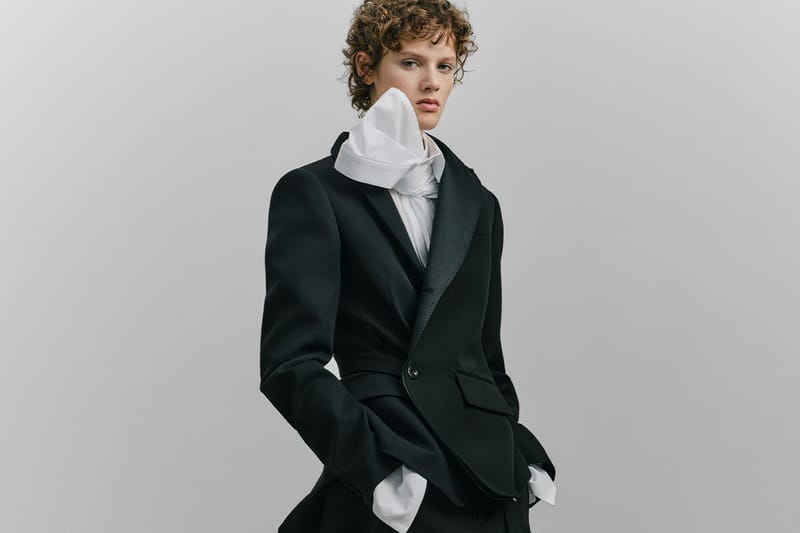sacai svela una magistrale lezione di sensualità strutturale per l’Autunno/Inverno 2026