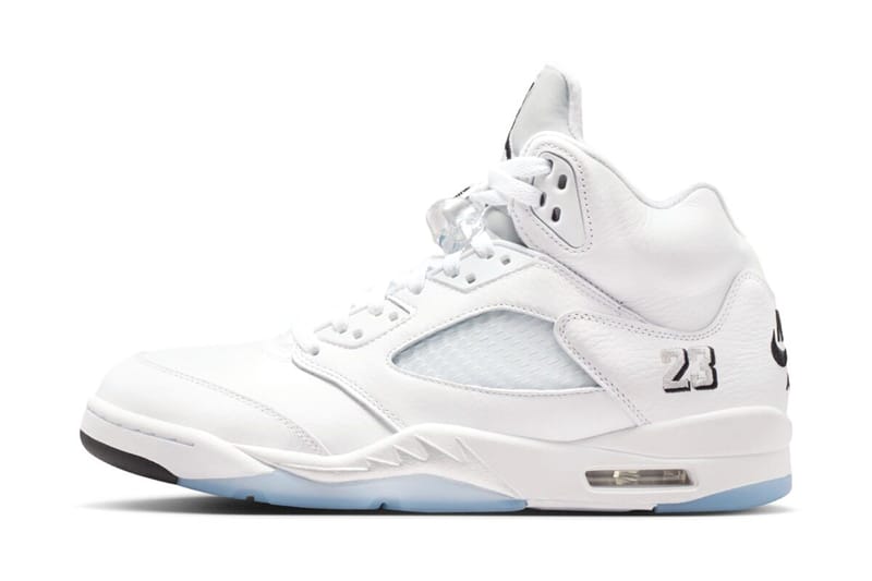 Jordan Brand riporta in scena le Air Jordan 5 "White Metallic" con dettagli OG