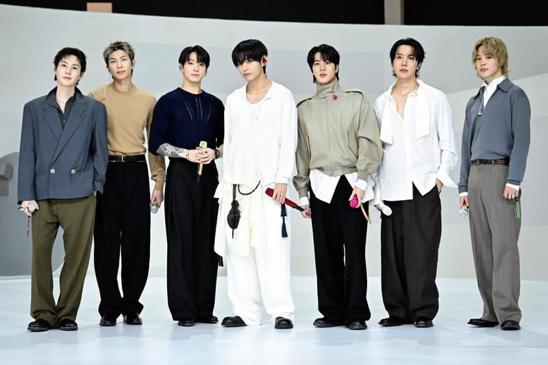 BTS tornano nel food & beverage con ARIH: street food di Seoul e sapori occidentali in chiave bold