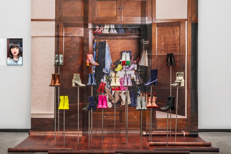 Maison Margiela inaugura la mostra "Tabi: Collectors Exhibition" a Chengdu, China